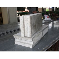專業(yè)生產(chǎn)節(jié)能隔墻板，就來(lái)濟(jì)南譜藍(lán)，質(zhì)優(yōu)價(jià)廉，品質(zhì)有保障！