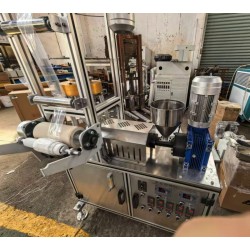 小型吹膜機(jī)試驗機(jī)