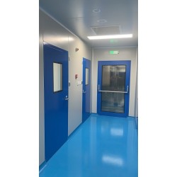 雙層玻璃安全門搭配推桿鎖優(yōu)勢解析