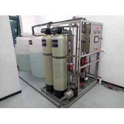 工業(yè)純水設(shè)備 旭能反滲透設(shè)備 RO反滲透設(shè)備 安全穩(wěn)定